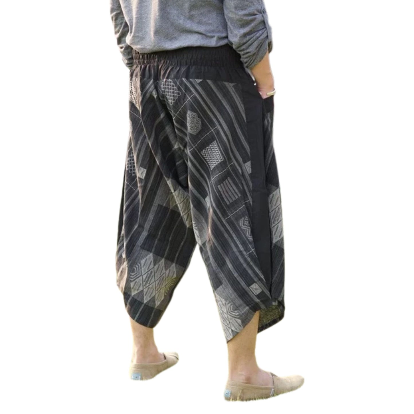 RAK MAE รักแม่ | COMFY CHIANG MAI COTTON JOGGER SHORTS PANTS (SAMURAI FINISH) - BLACK RECTANGLE WAGARA (REGULAR SIZE)