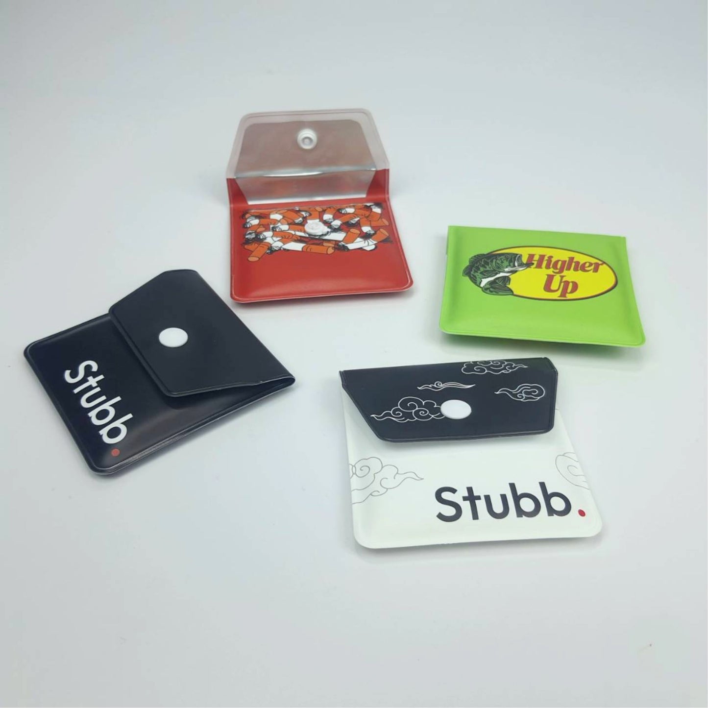 STUBB PORTABLE ASHTRAY POUCH SIZE : 8x8 CM