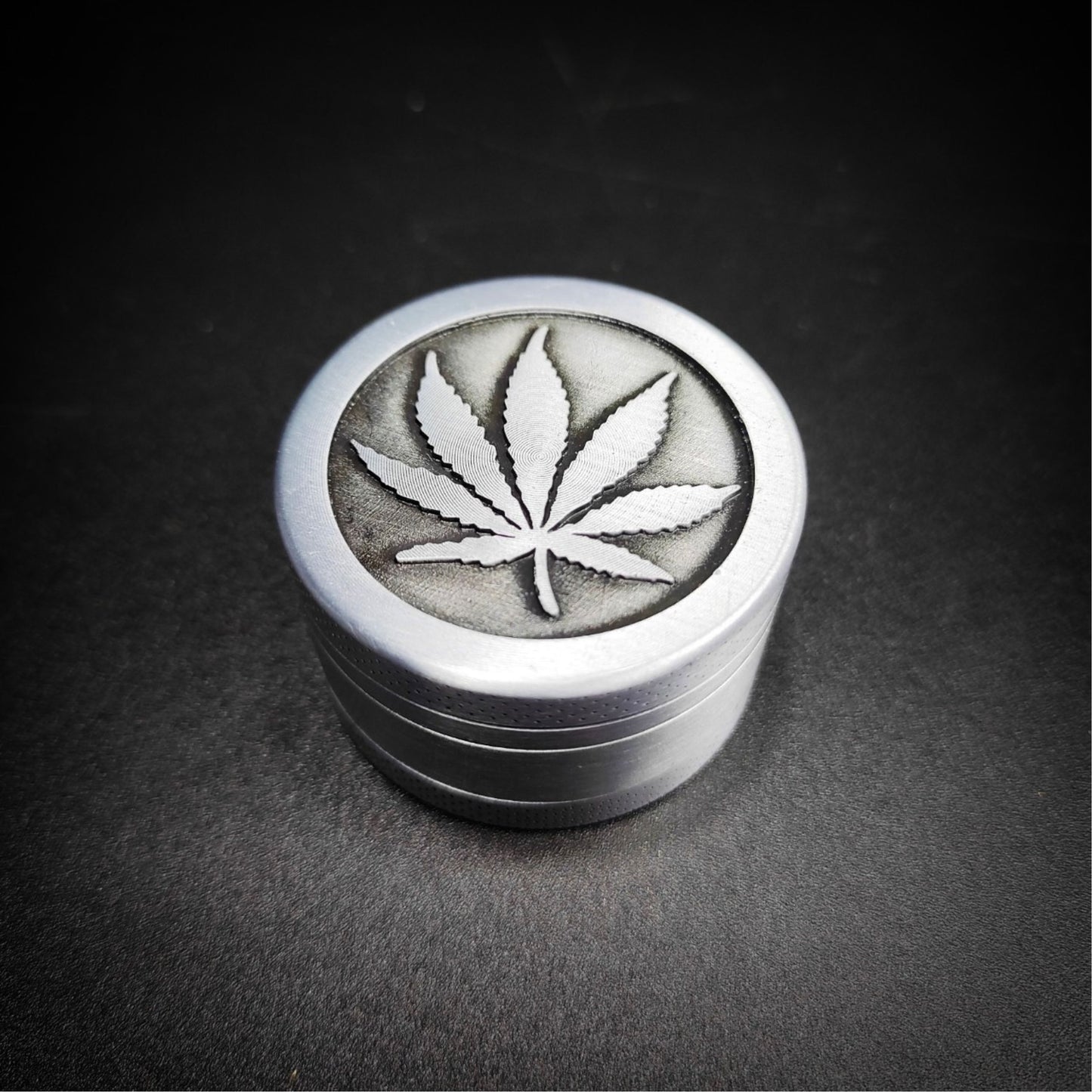 GRINDER | METAL 3L GRINDER 2 INCH