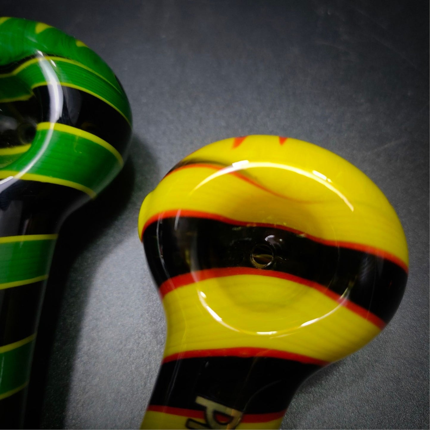 PIPE | PHOENIX STAR VORTEX STRIPES PIPE 4.5 INCH