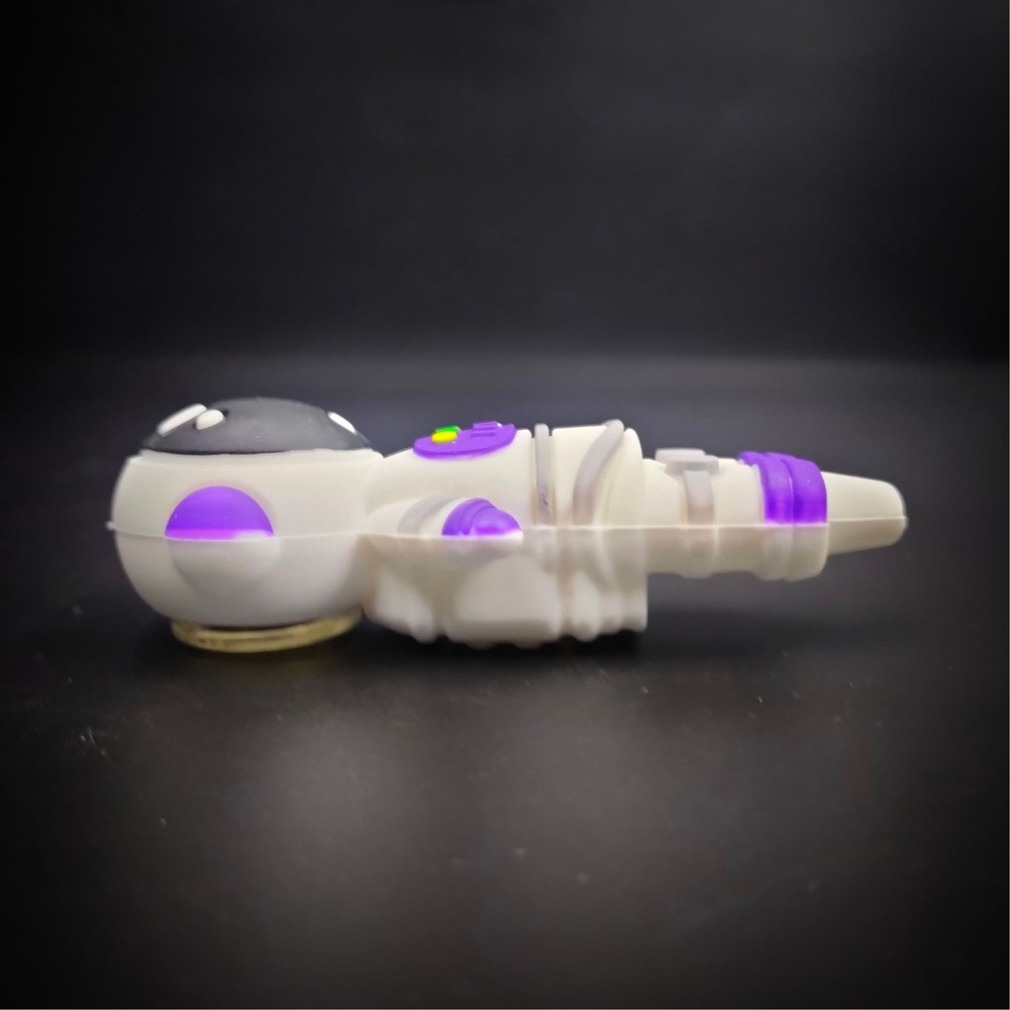 PIPE | PHOENIX SPACE MAN SILICONE PIPE 4 INCH