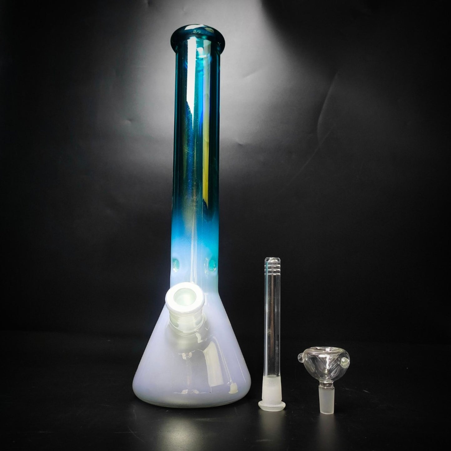 Glass Bong | HOLOGRAPHIC RAINBOW 16 INCH BEAKER