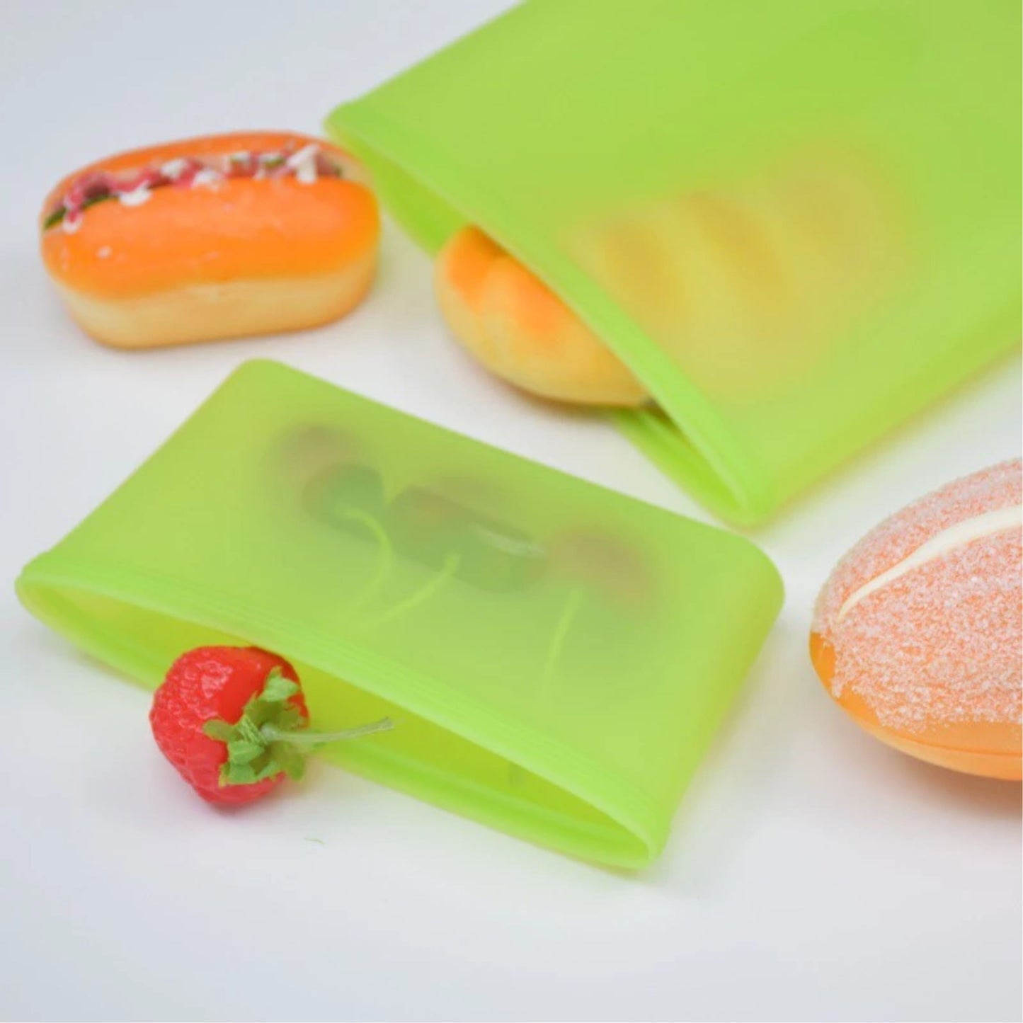 REUSABLE SILICONE FOOD STORAGE BAGS 8 BAGS PER SET