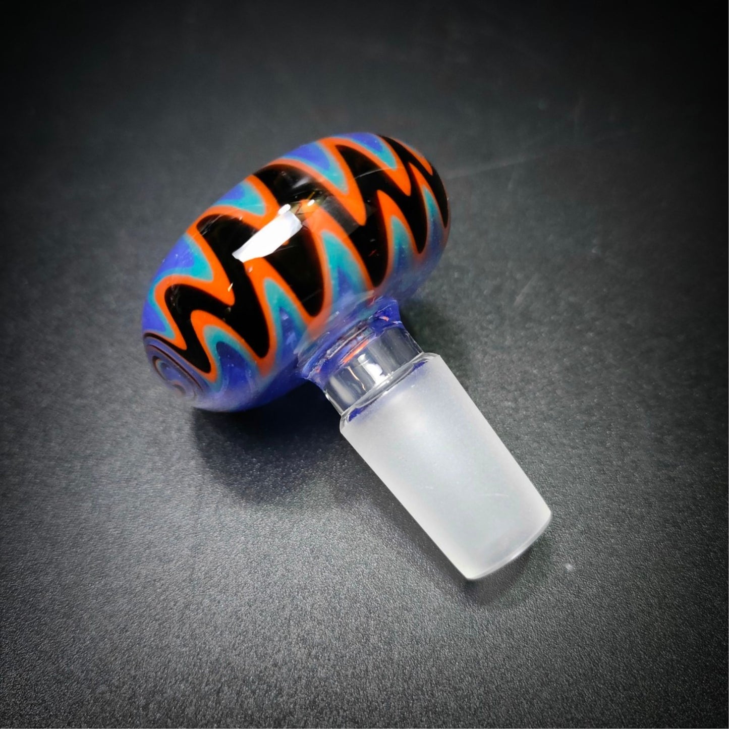 GLASS BOWL | TWIST AND FLAME BOWL 14 MM