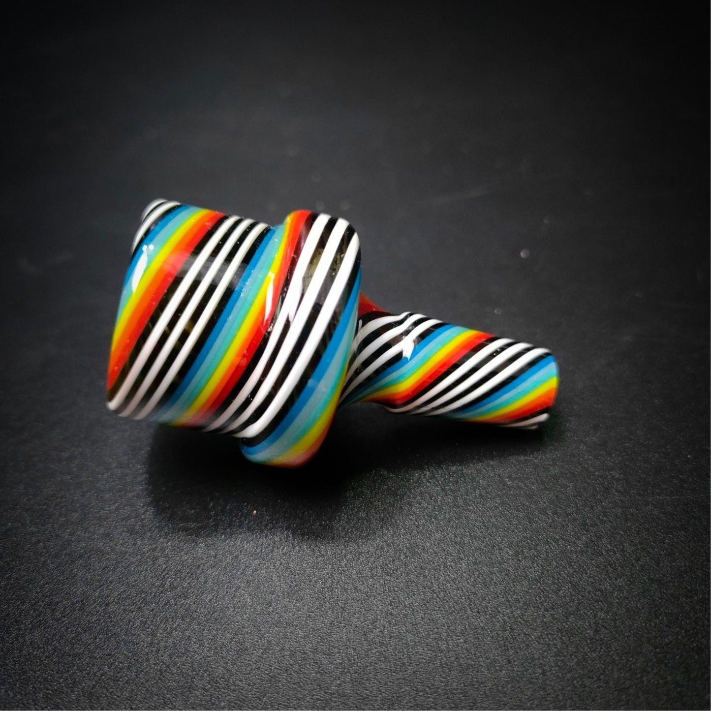 GLASS BOWL | TWISTY RETRO BOWL 14 MM