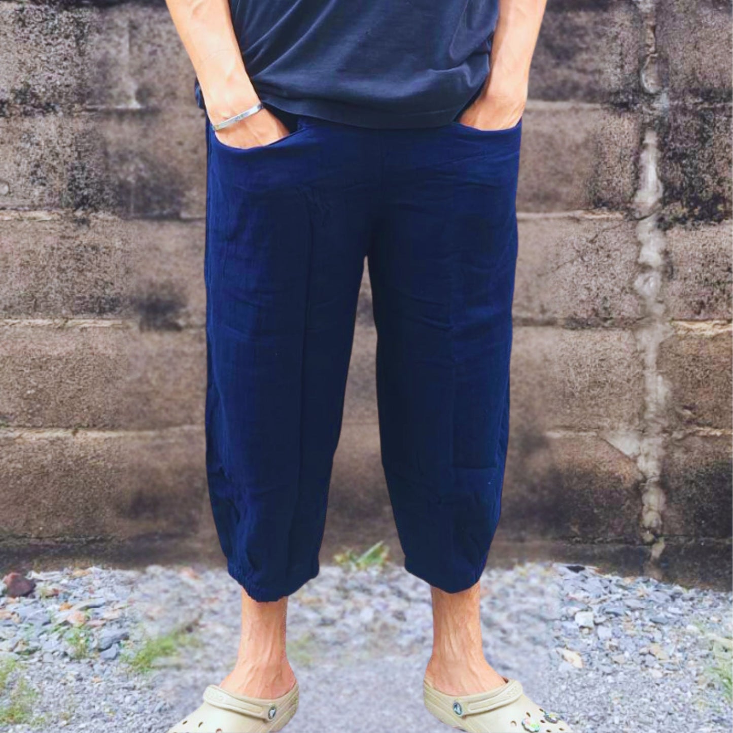 RAK MAE รักแม่ | COMFY NAKORN PRATOM COTTON JOGGER PANTS (CUFF END FINISH) - DARK BLUE