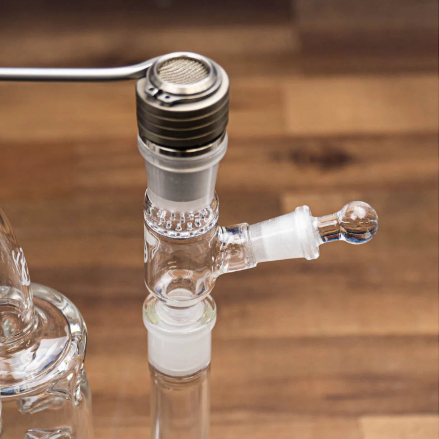 CANNABIS HARDWARE | CH INJECTOR PASS-THROUGH BOWL 14 MM