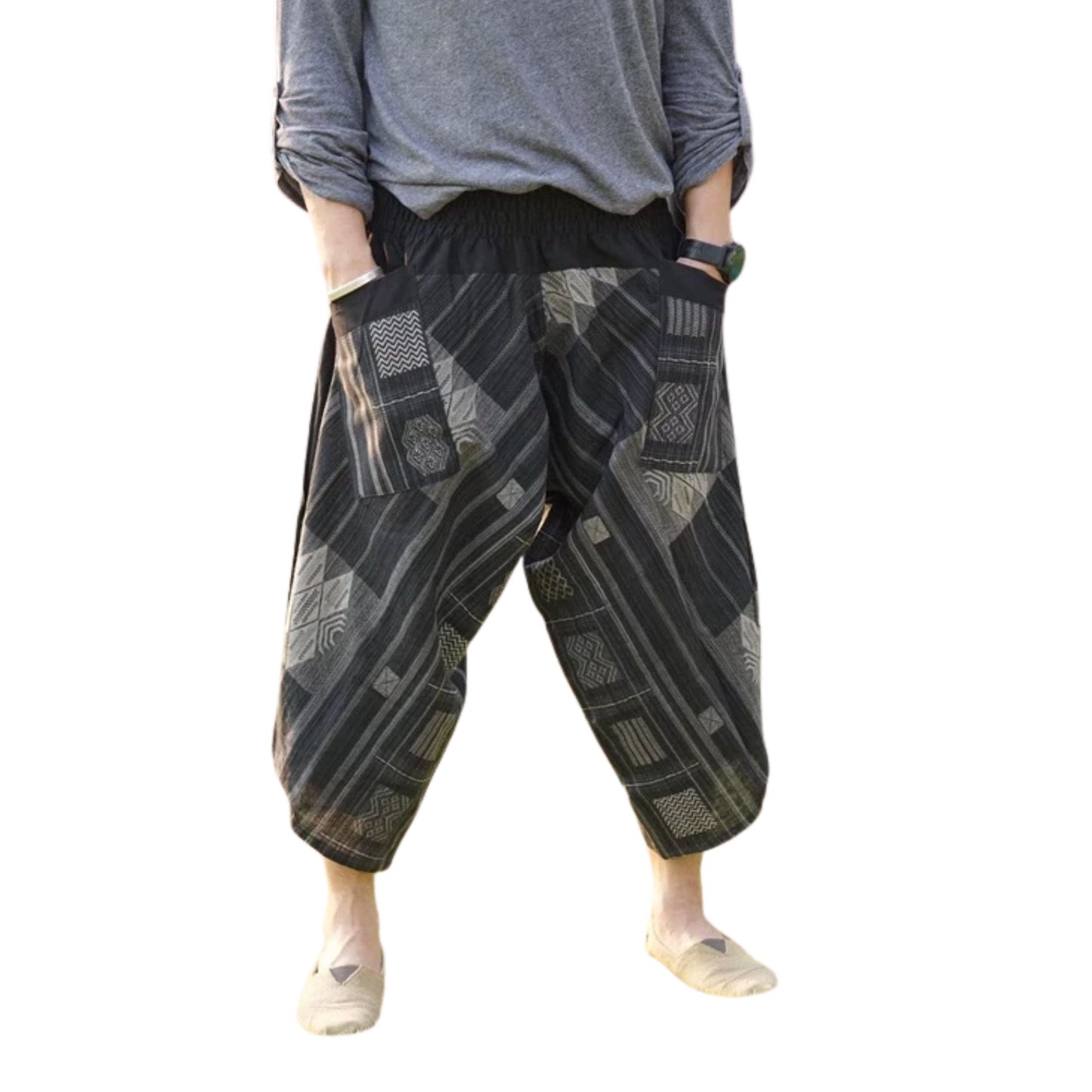 RAK MAE รักแม่ | COMFY CHIANG MAI COTTON JOGGER SHORTS PANTS (SAMURAI FINISH) - BLACK RECTANGLE WAGARA (REGULAR SIZE)