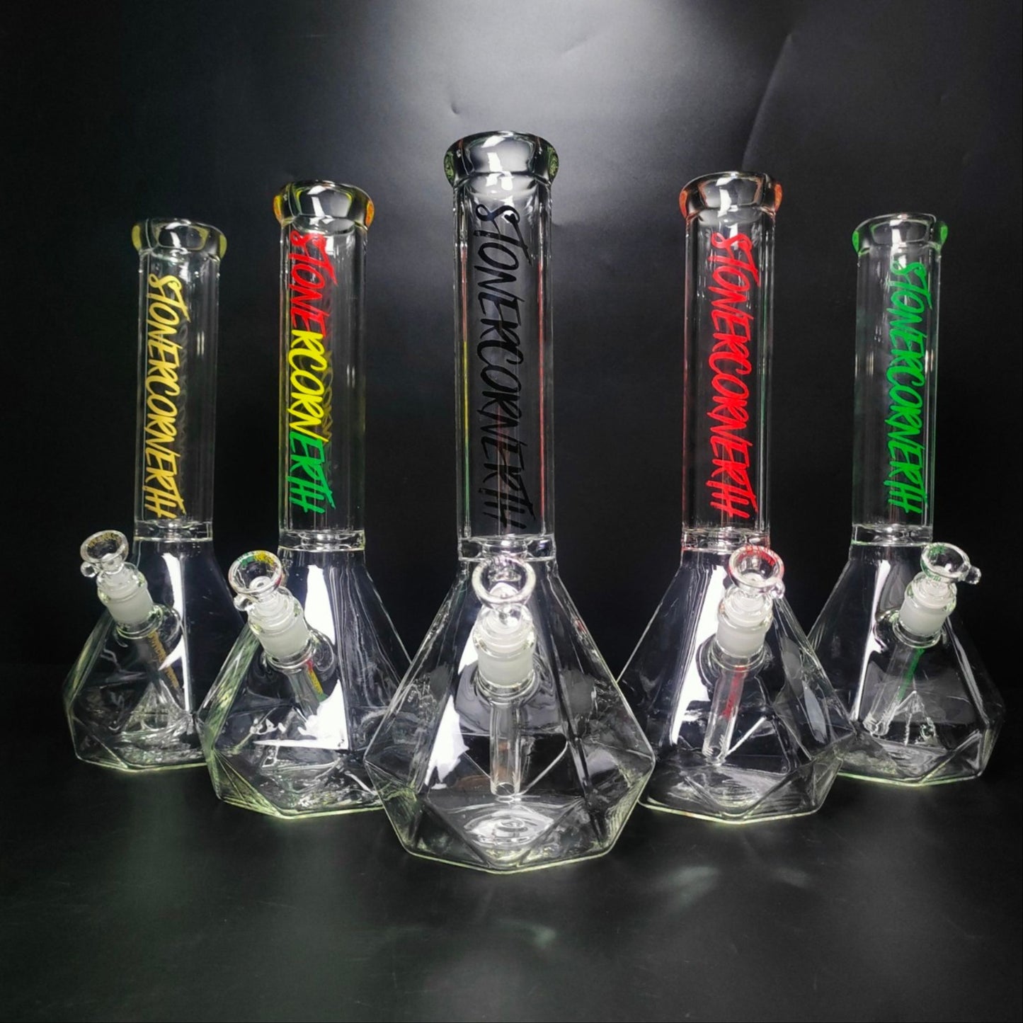 Glass Bong | STONERCORNERTH DIAMOND BONG 14 INCH