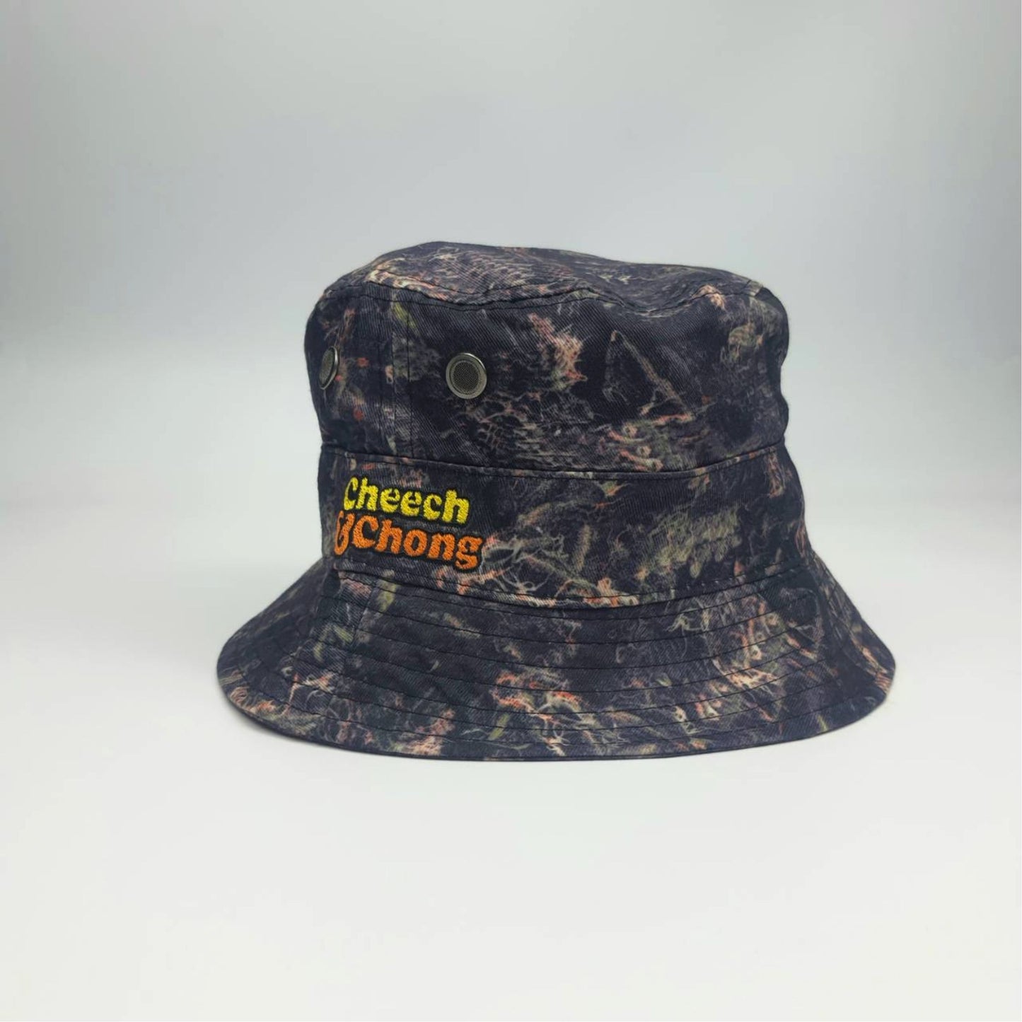 BUCKET CAYLER & SONS | CHEECH & CHONG