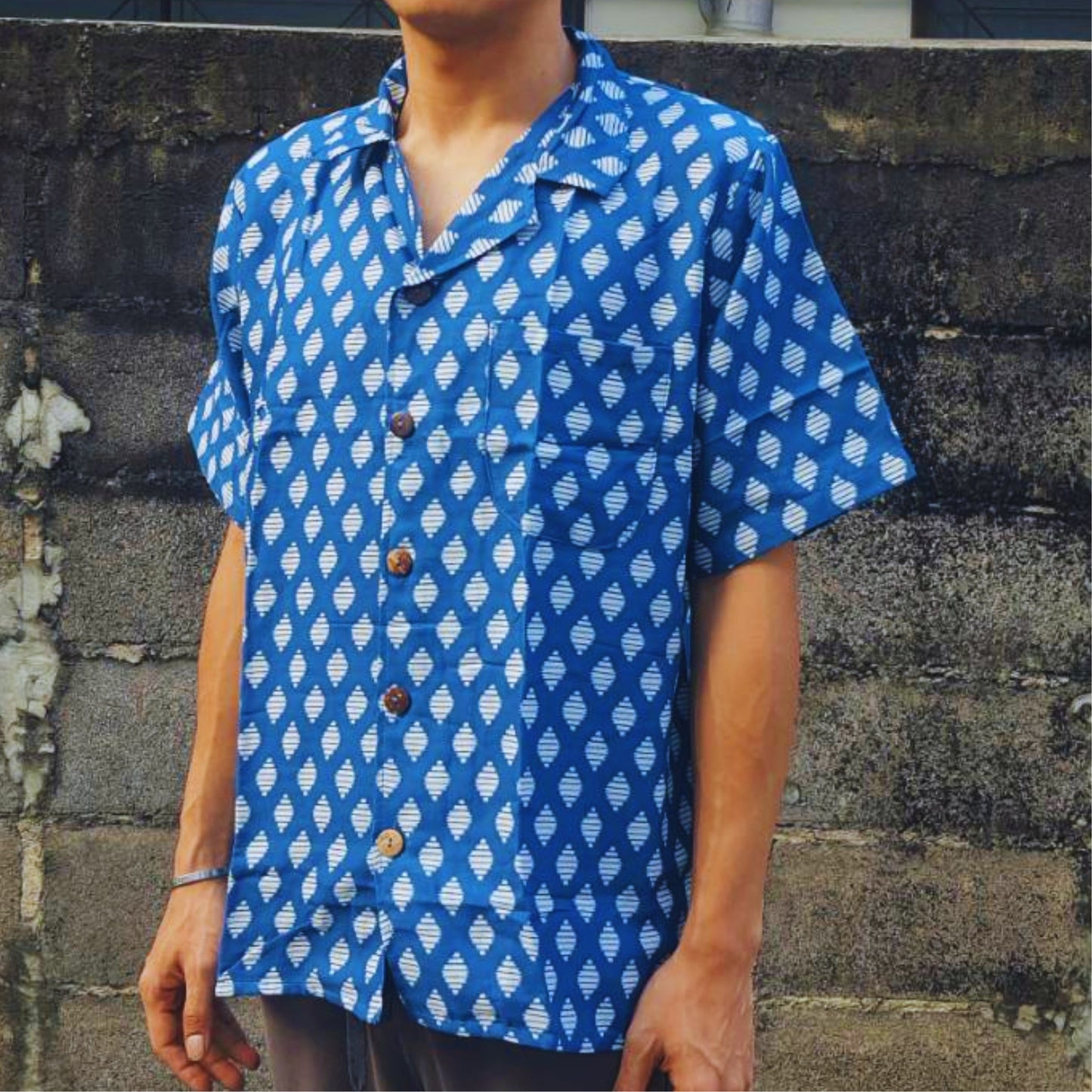 RAK MAE รักแม่ | COMFY HAWAIIAN COTTON SHIRT - DEW DROP PATTERN