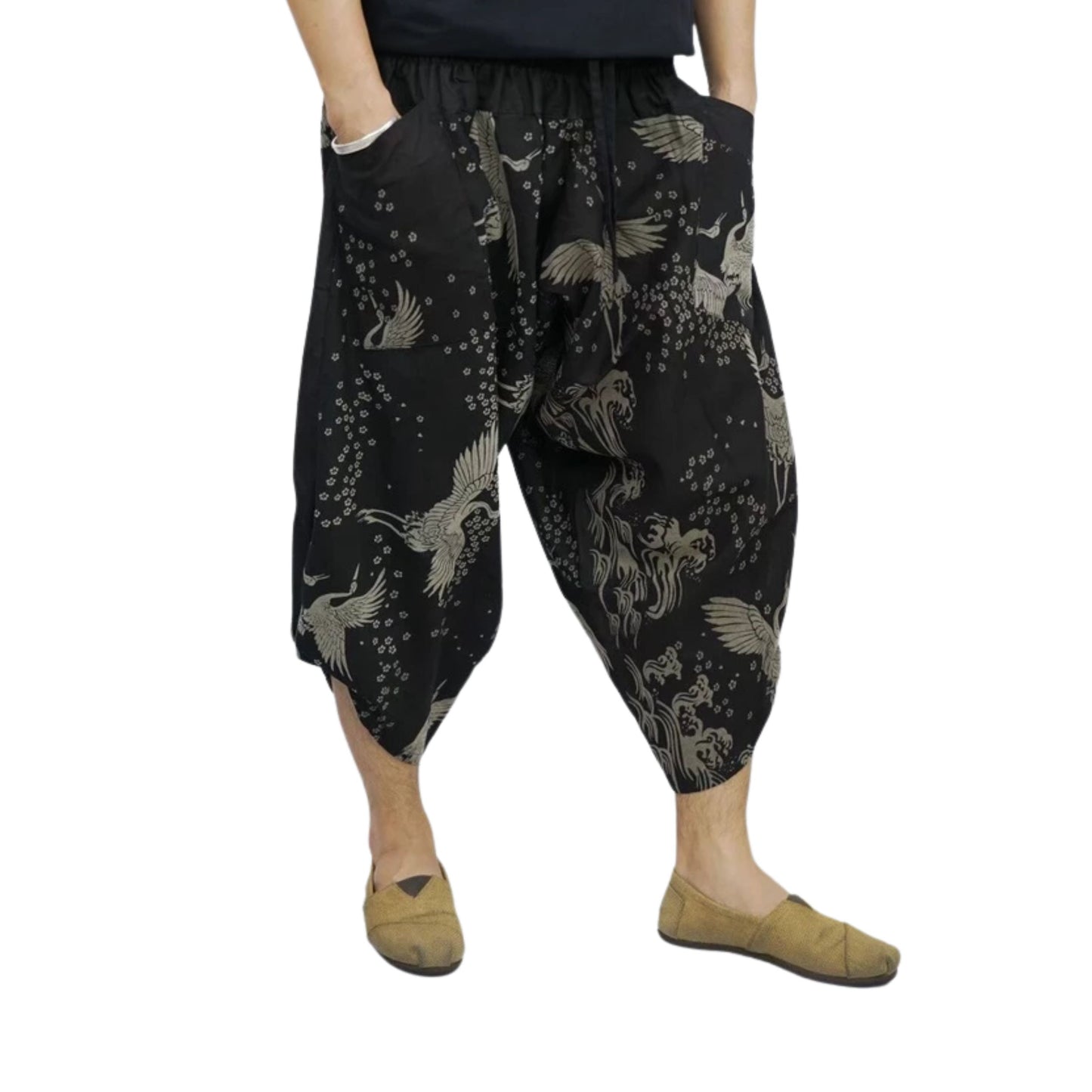 RAK MAE รักแม่ | COMFY CHIANG MAI COTTON JOGGER SHORTS PANTS (SAMURAI FINISH) - BLACK CRANE & SAKURA (REGULAR SIZE)