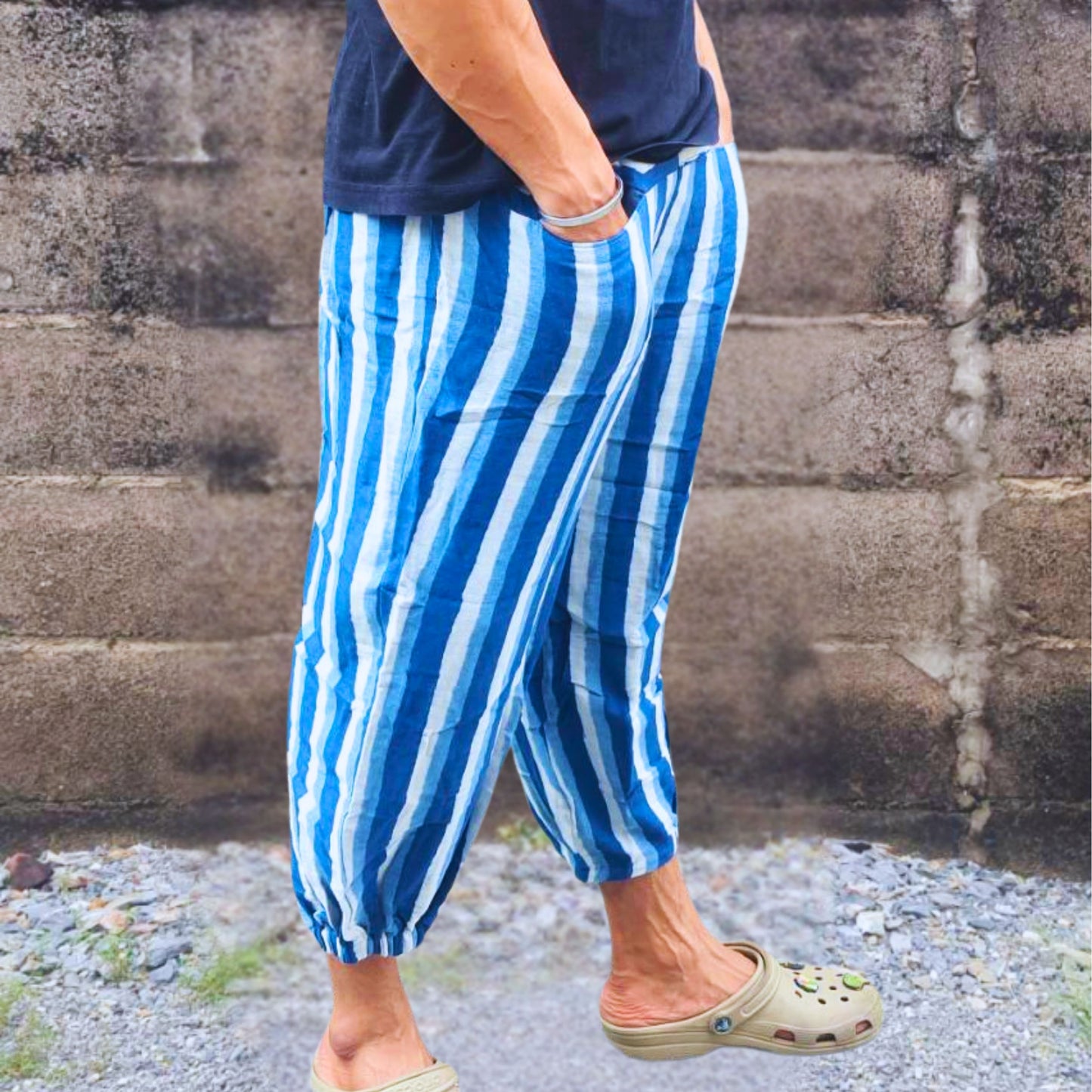 RAK MAE รักแม่ | COMFY NAKORN PRATOM COTTON JOGGER PANTS (CUFF END FINISH) - INDIGO-WHITE STRAIGGHT STRIPE LINE