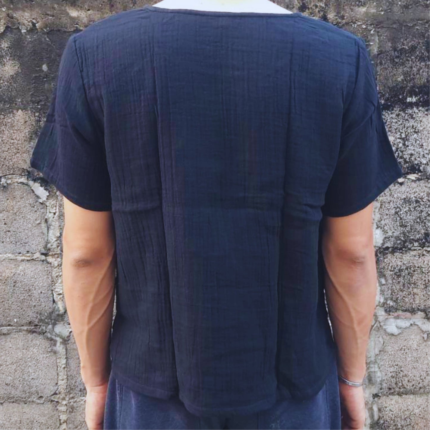 RAK MAE รักแม่ | COMFY COTTON CLASSIC SHIRT - BLACK