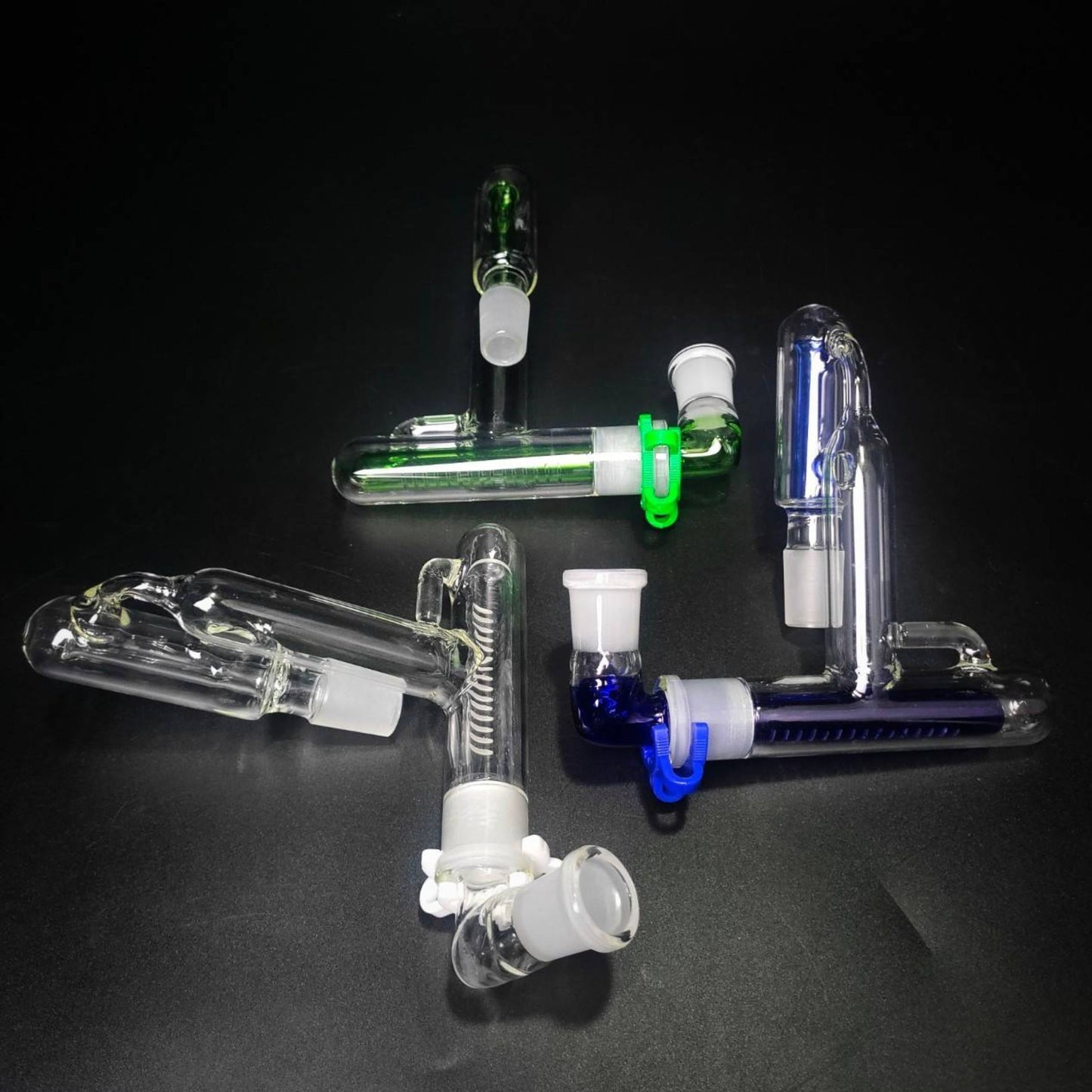 PERCULATOR | 18 MM 90 DEGREE ILLADELPH PERCULATOR SET HORIZONTAL