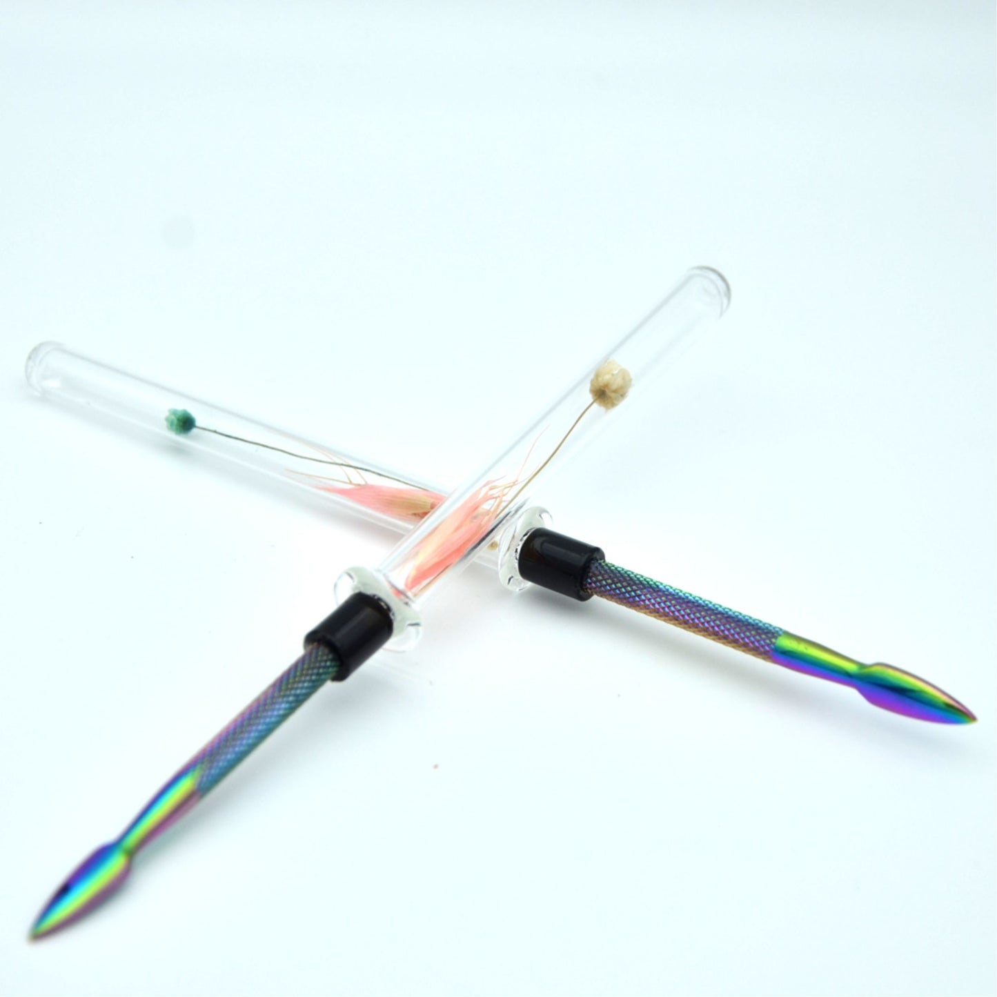 DABBER | TITANIUM DABBER WITH FLOWER PETAL