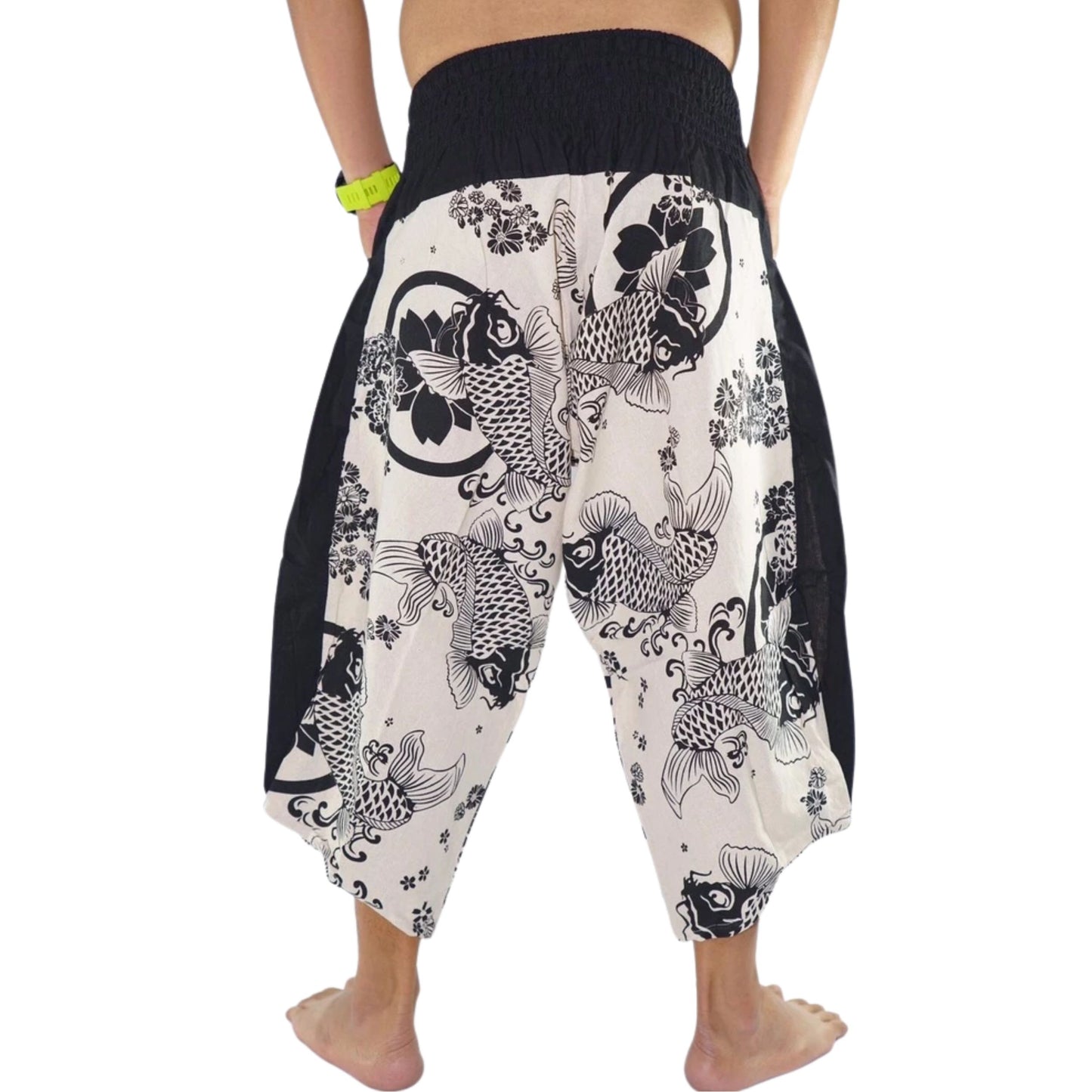 RAK MAE รักแม่ | COMFY CHIANG MAI COTTON JOGGER SHORTS PANTS (SAMURAI FINISH) - WHITE KOI & SAKURA (REGULAR SIZE)