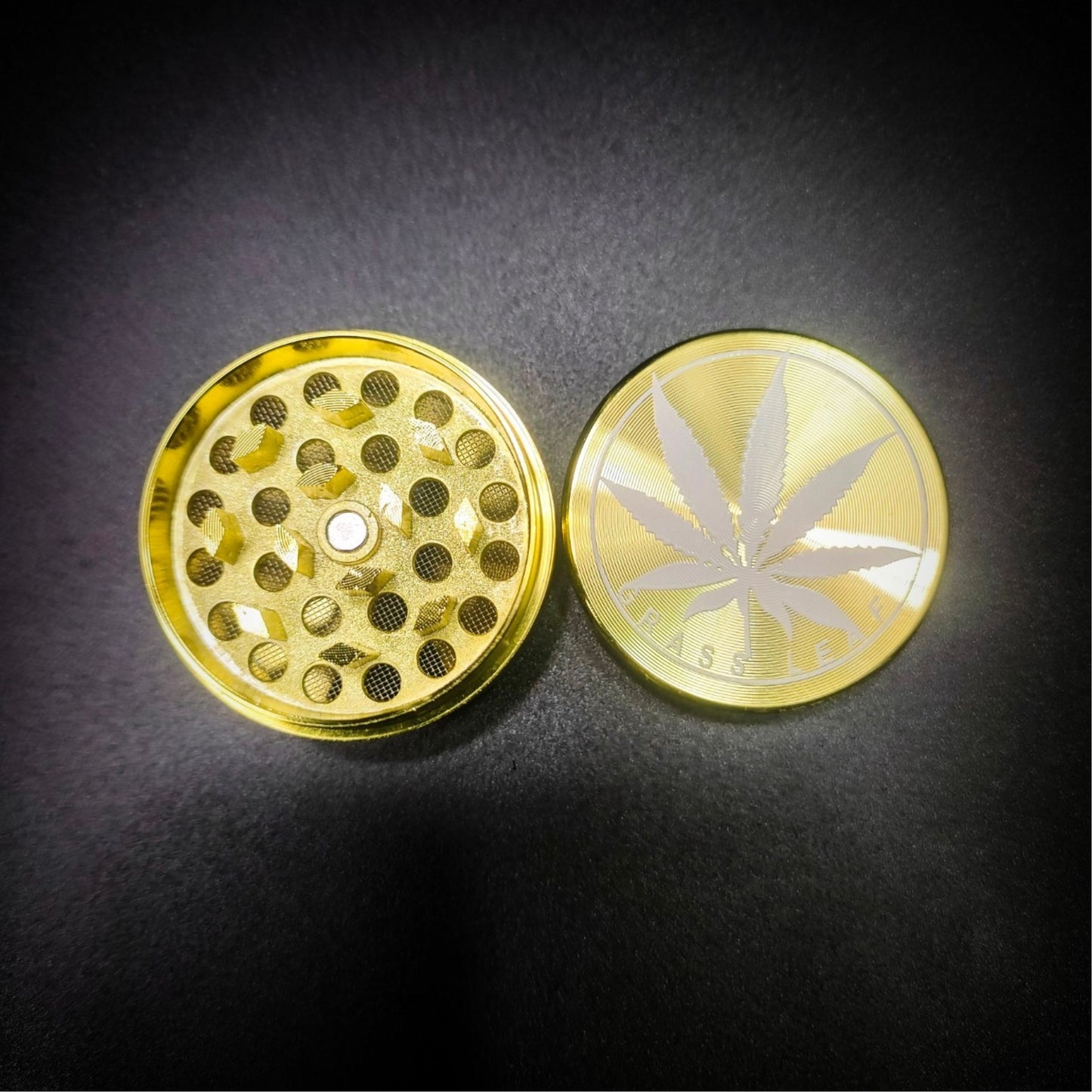 GRINDER | MJ LEAF METAL GOLD GRINDER 3 LAYERS