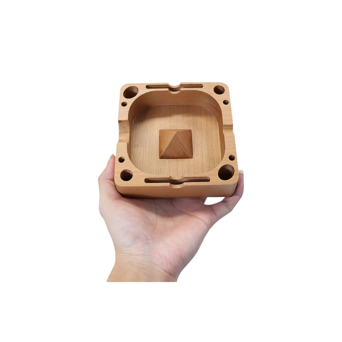 TRAY | SQUARE SHAPE ASHTRAY | 11.8x11.8x3.5 CM.