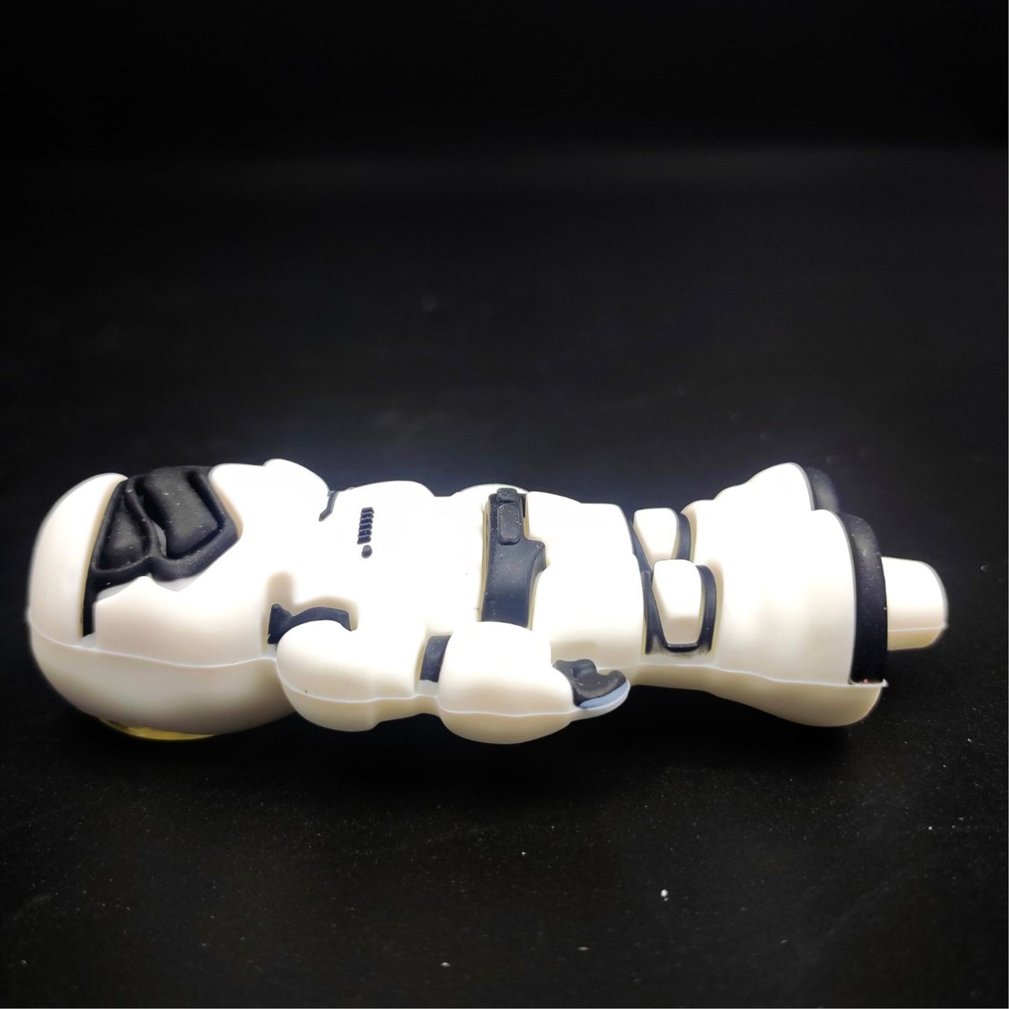 PIPE | PHOENIX STROM TROOPER SILICONE PIPE 4 INCH