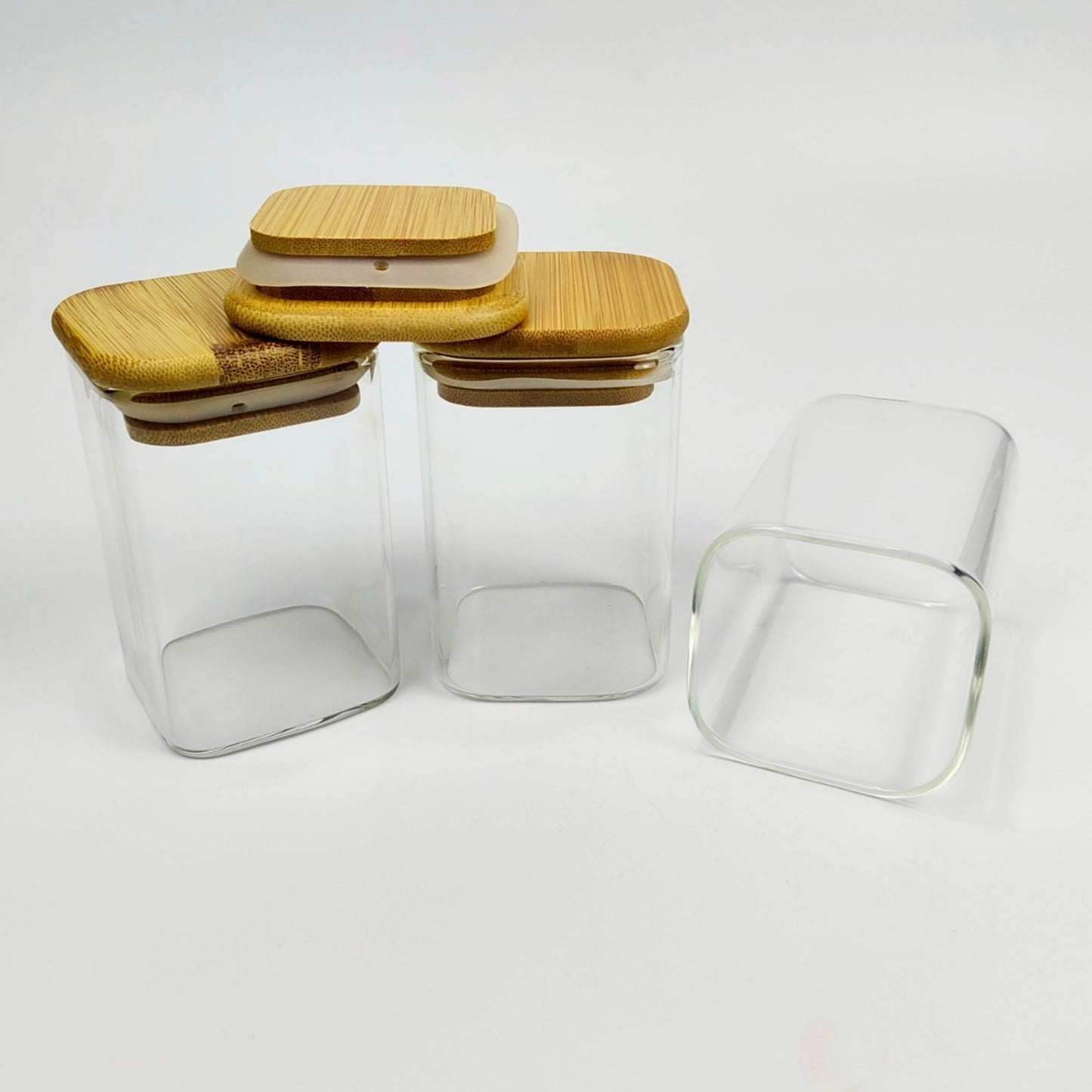 GLASS JAR | SQUARE GLASS JAR WITH WOODEN LID SIZE: 60 x 90MM - 200ML