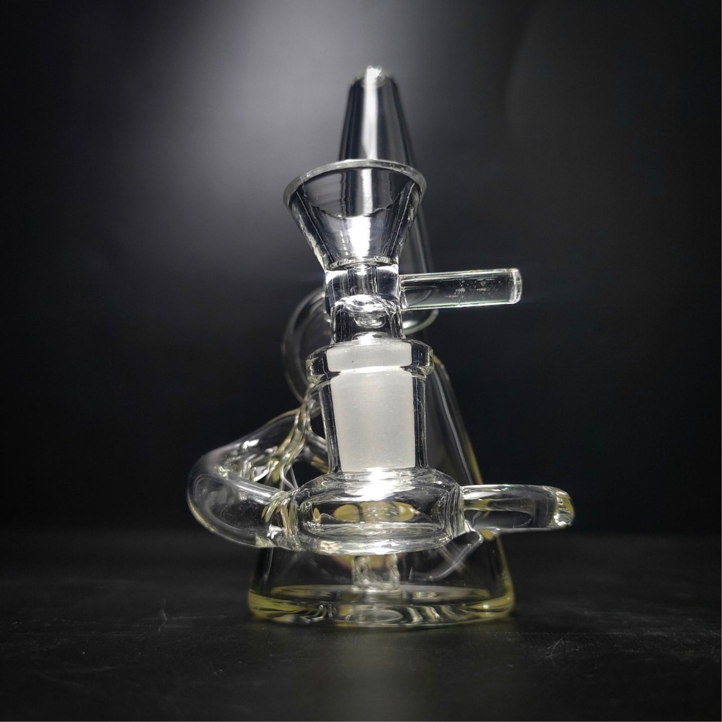 GLASS BONG | MS.FLOWERS MINI CONE CYCLER 5.7 INCH