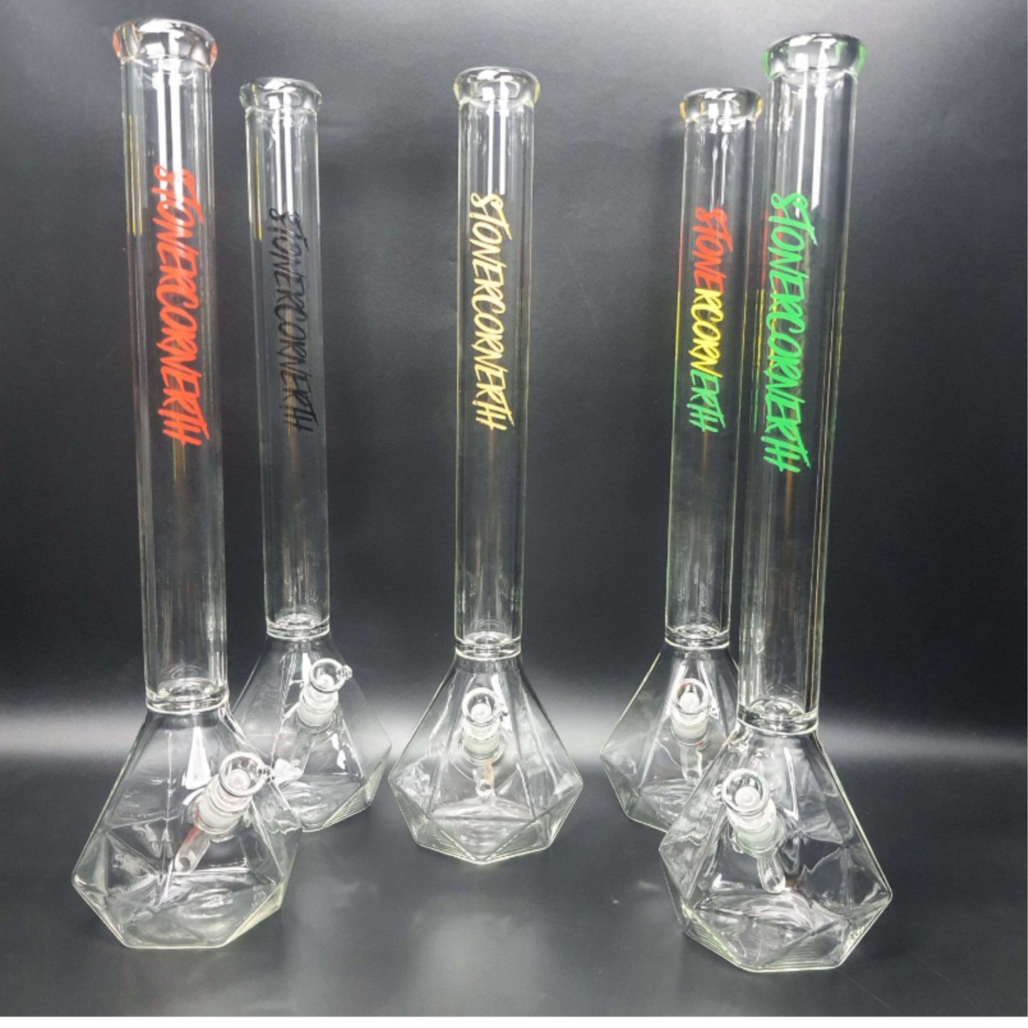 Glass Bong | STONERCORNERTH DIAMOND BONG 22 INCH