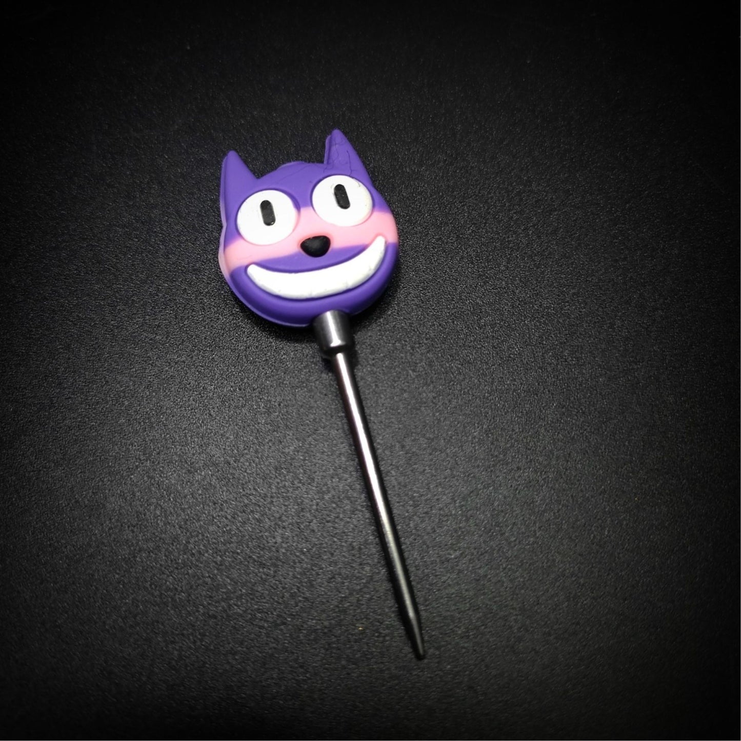 DABBER | CARTOON DAB TOOL METAL DABBER WITH SILICONE V.2