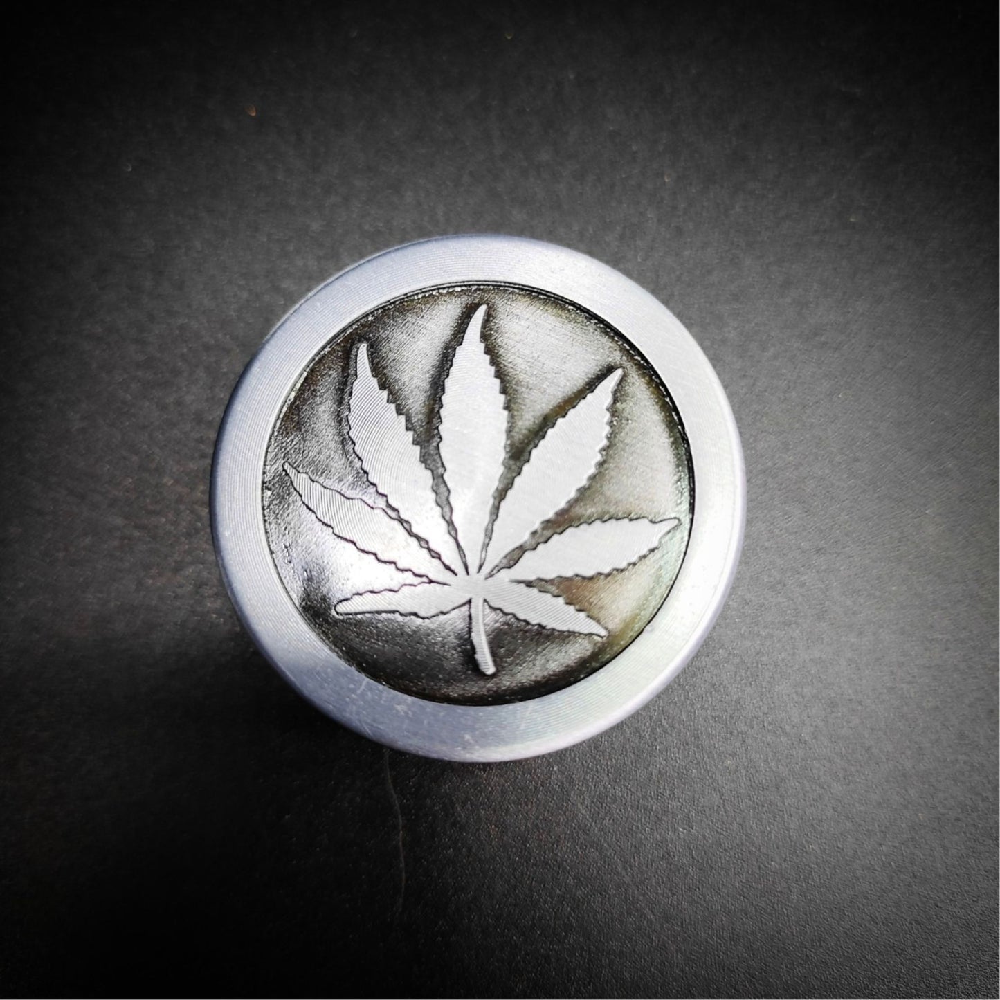 GRINDER | METAL 3L GRINDER 1.5 INCH